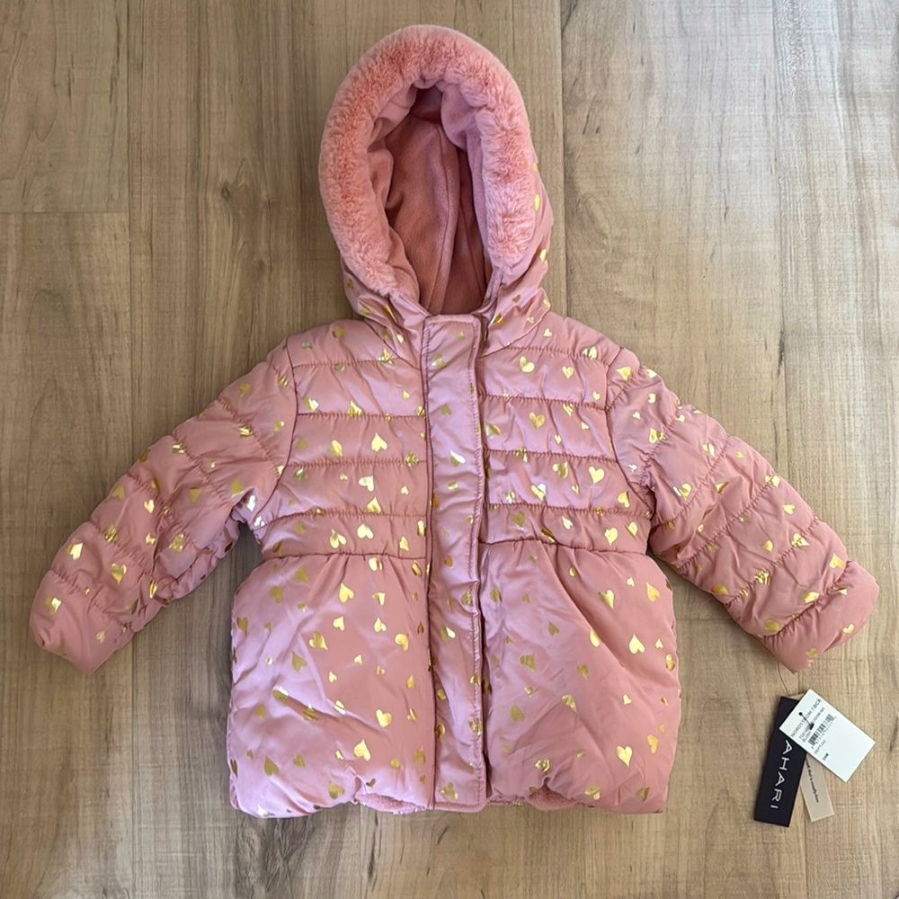 Tahari kids puffer jacketed with hood.